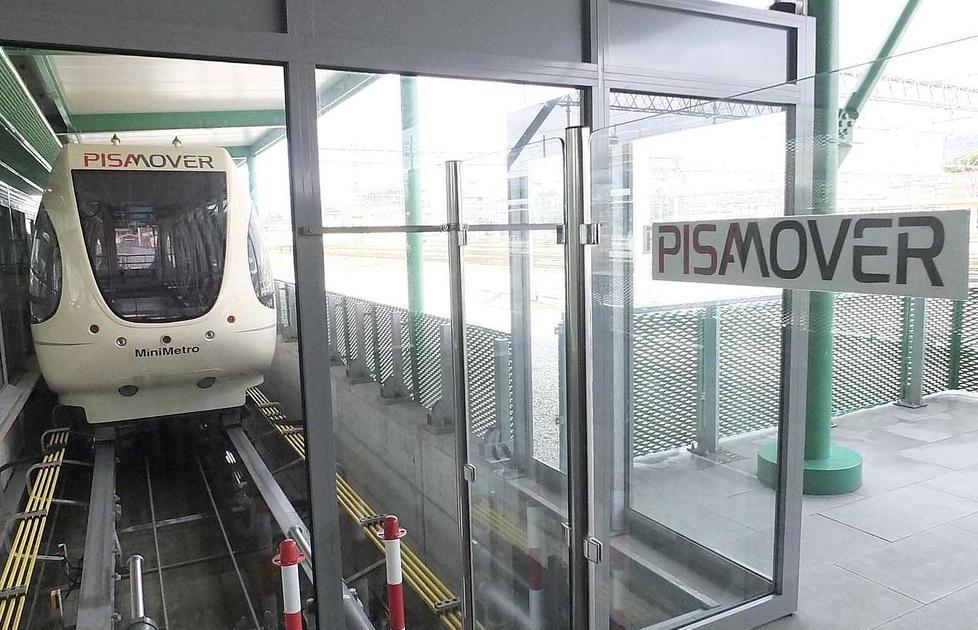 Il Pisamover è fermo da novembre e lo rimarrà fino al 4 aprile (foto Fabio Muzzi)