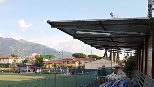 I lavori allo stadio sono “fai da te”