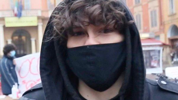 Didattica scadente autobus pieni e timori dopo il rogo: gli alunni protestano