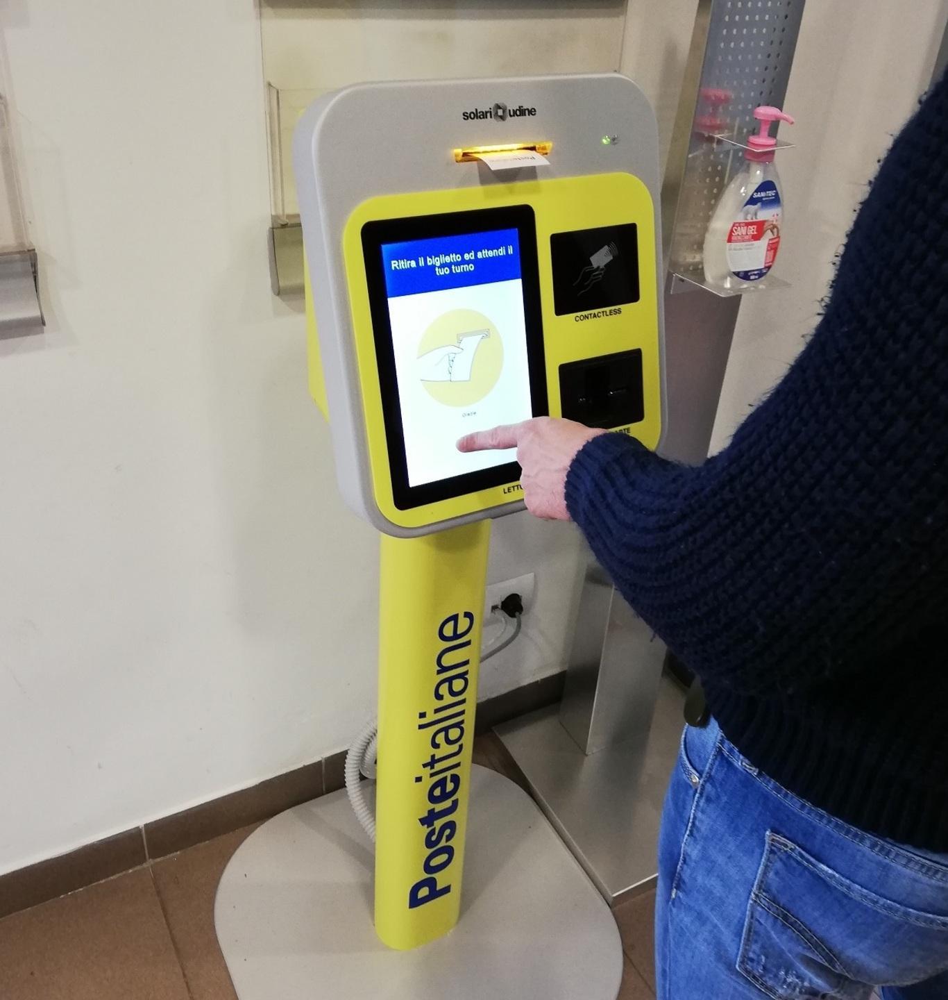 Poste, da lunedì in pagamento le pensioni Allo sportello si seguirà l’ordine alfabetico 