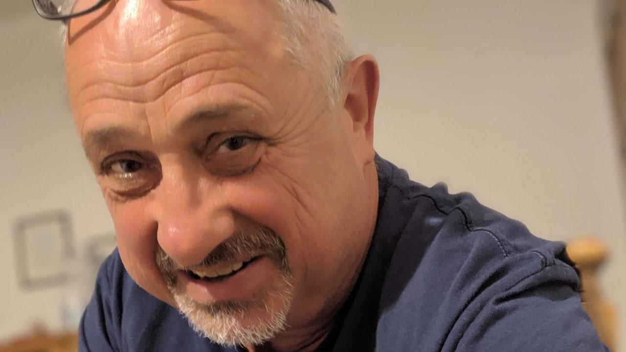 Ucciso a 65 anni dal Covid dopo due mesi in ospedale. Il fratello: «Siamo sconvolti» 