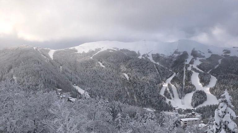 Neve anche a Prunetta e sul monte Pidocchina - Foto