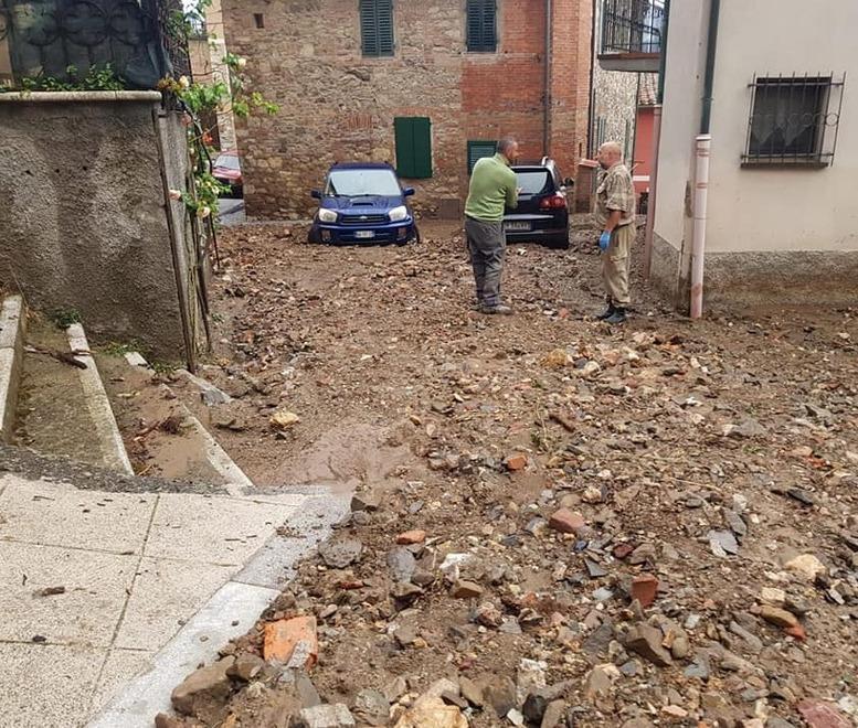 Borgo invaso da fango e frana La Regione paga tutte le spese 
