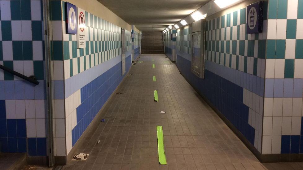 Un 34enne trovato morto nel sottopasso della stazione 