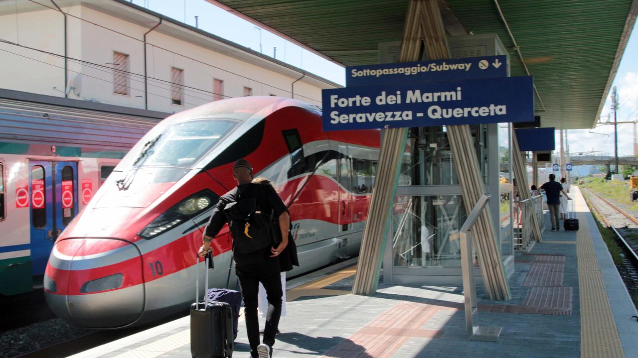 L’alta velocità adriatica ci sta soffiando i turisti