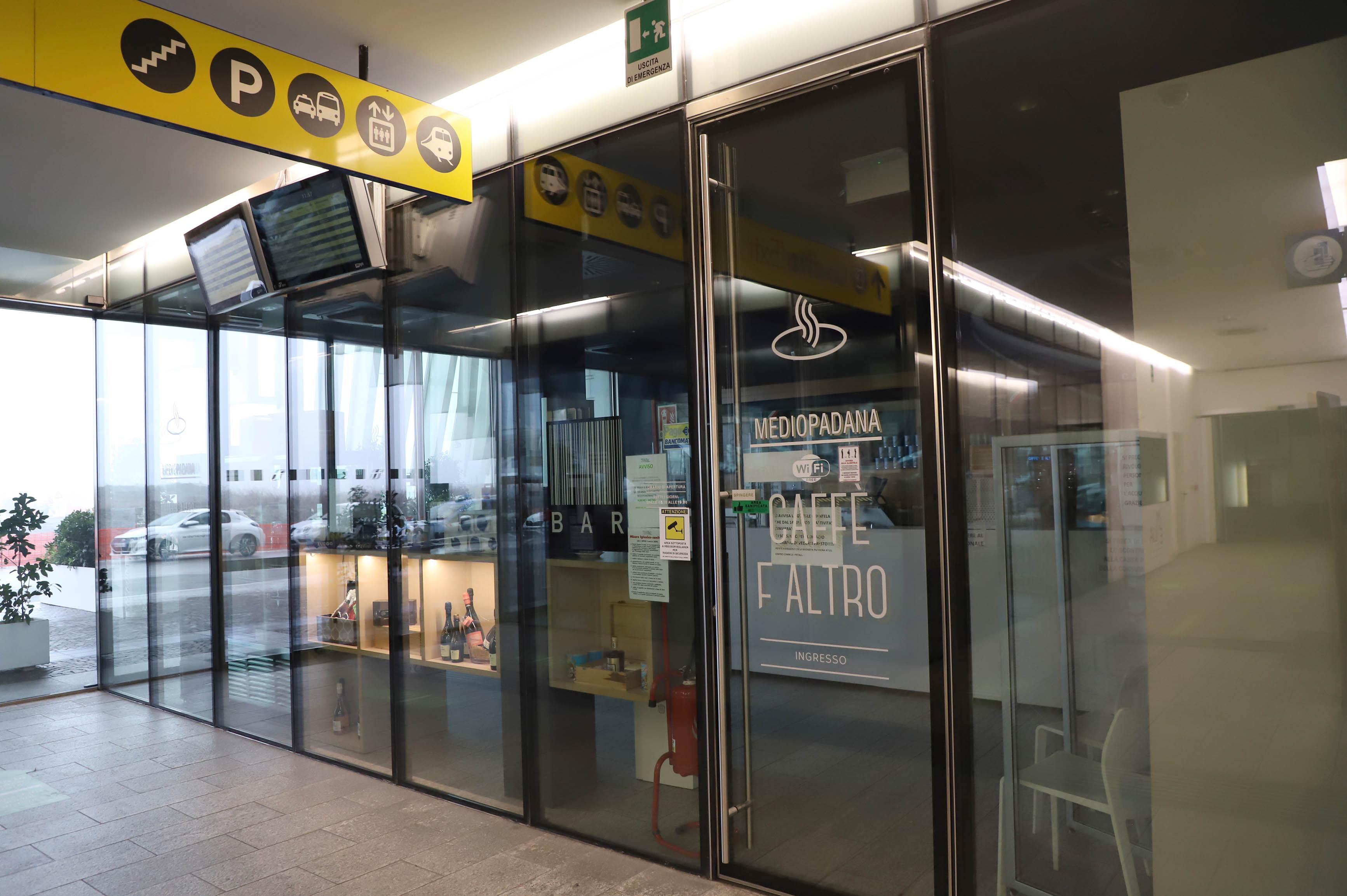 Reggio Emilia, il bar della Mediopadana chiuso fino a data da destinarsi 