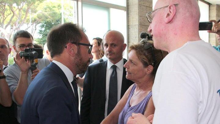 Strage, il grido dei familiari alla politica: «La legge sulla prescrizioni non si tocca»