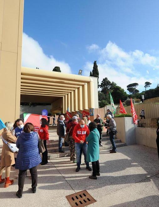 «Una visione antagonista tra Cecina e Villamarina farà perdere servizi» 
