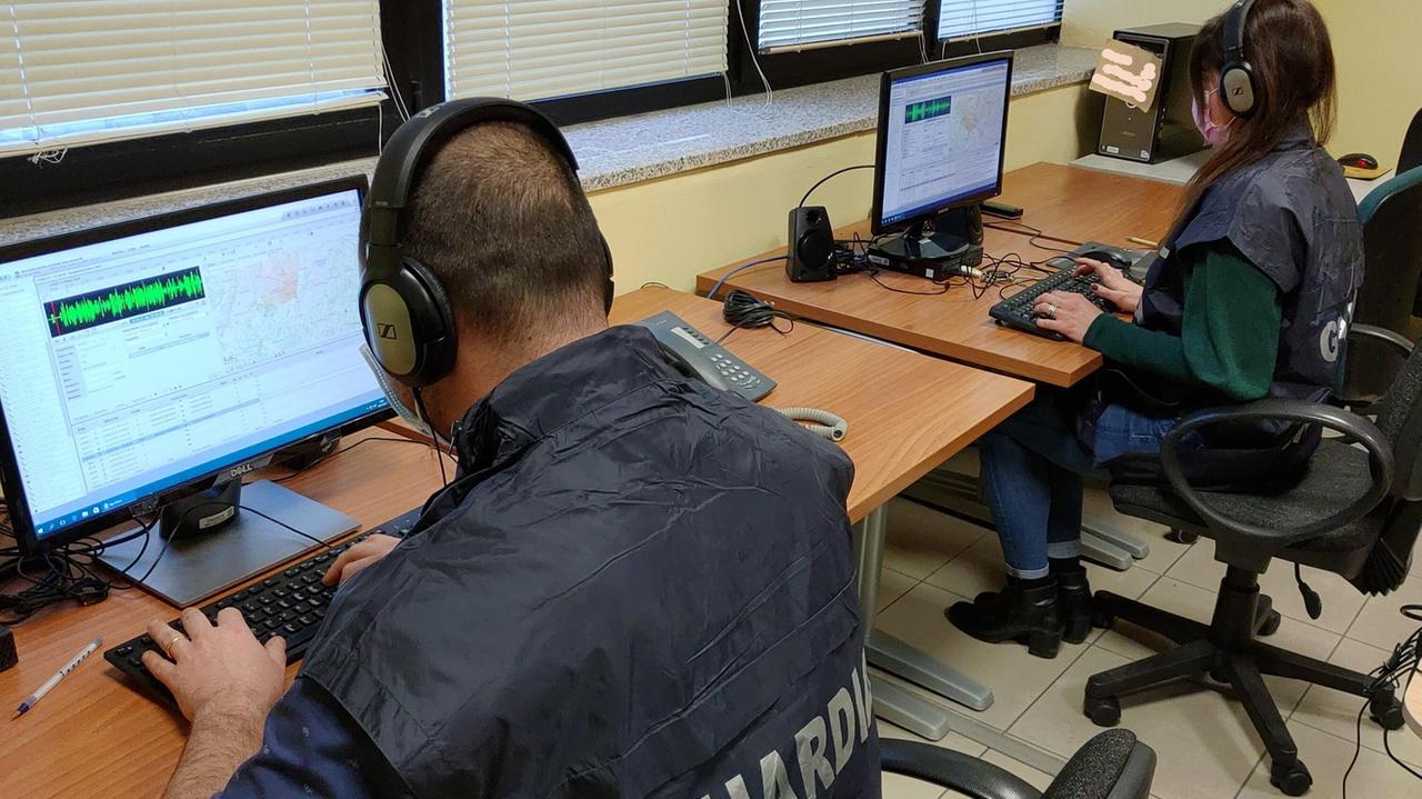Modena, sgominata la "banda dei fallimenti" La Finanza arresta 13 persone. Sequestrati beni per un milione di euro