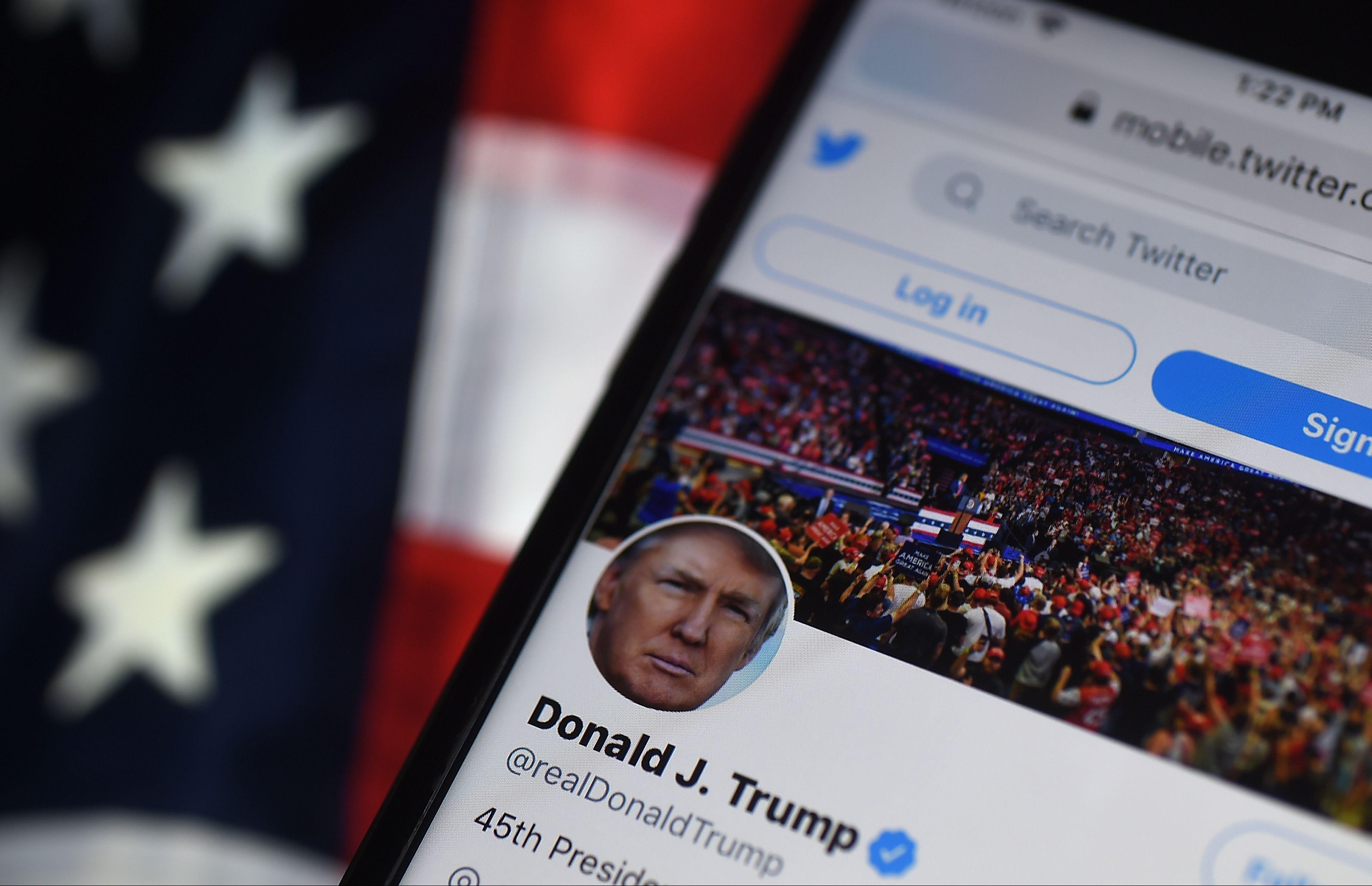 Il profilo Twitter di Donald Trump