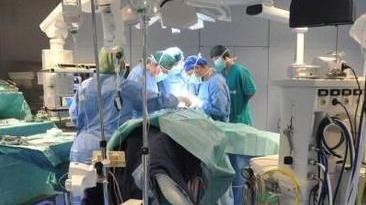 Ortopedia a Cecina, mancano cinque medici e gli anestesisti per le sale operatorie