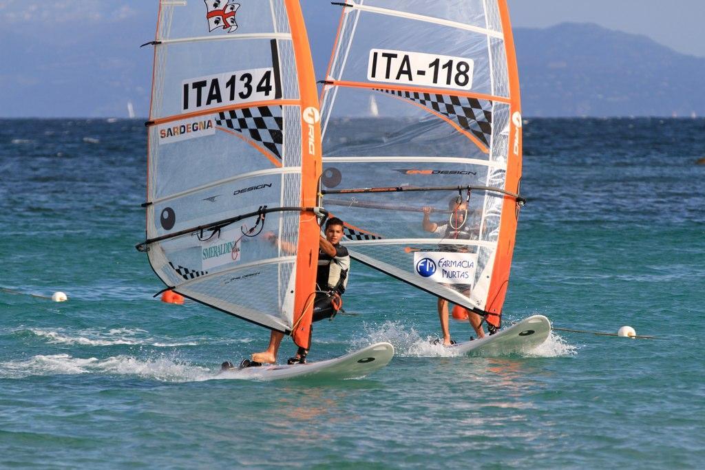 Vela, squadre olimpiche straniere si allenano a Cagliari