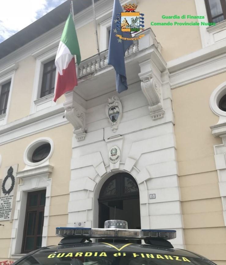 Nuoro, proprietari di decine di immobili e con il reddito di cittadinanza: 23 denunce