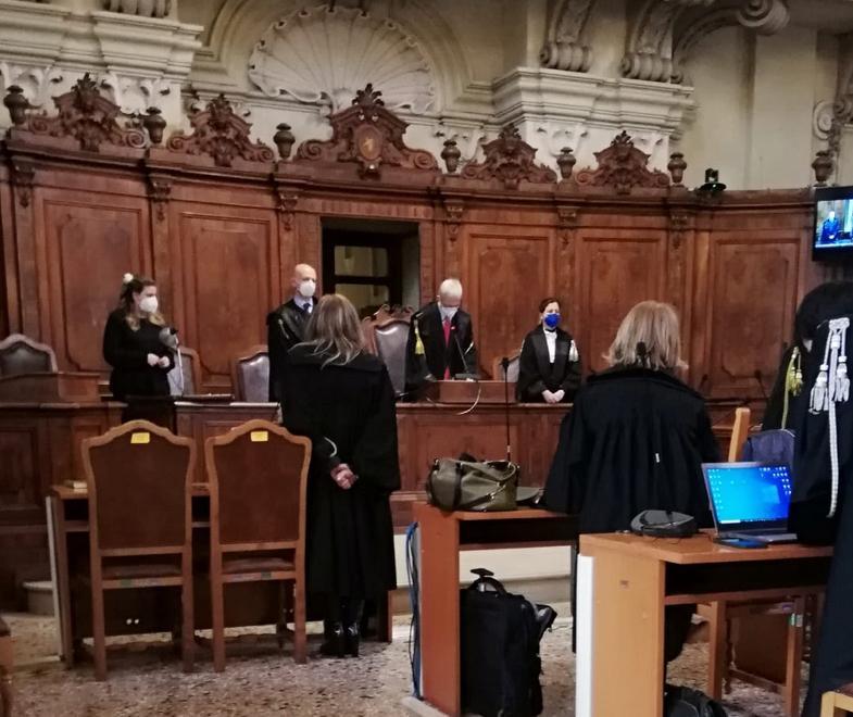 Sarcone si dissocia, primo caso in Italia Ma nessuna attenuante: 14 anni e mezzo 