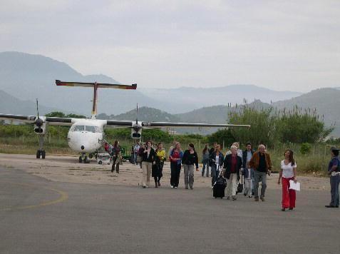 Ammendola ci riprova: apriremo l’aeroporto 