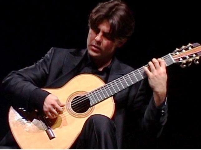 Il maestro Porqueddu e i segreti della chitarra 