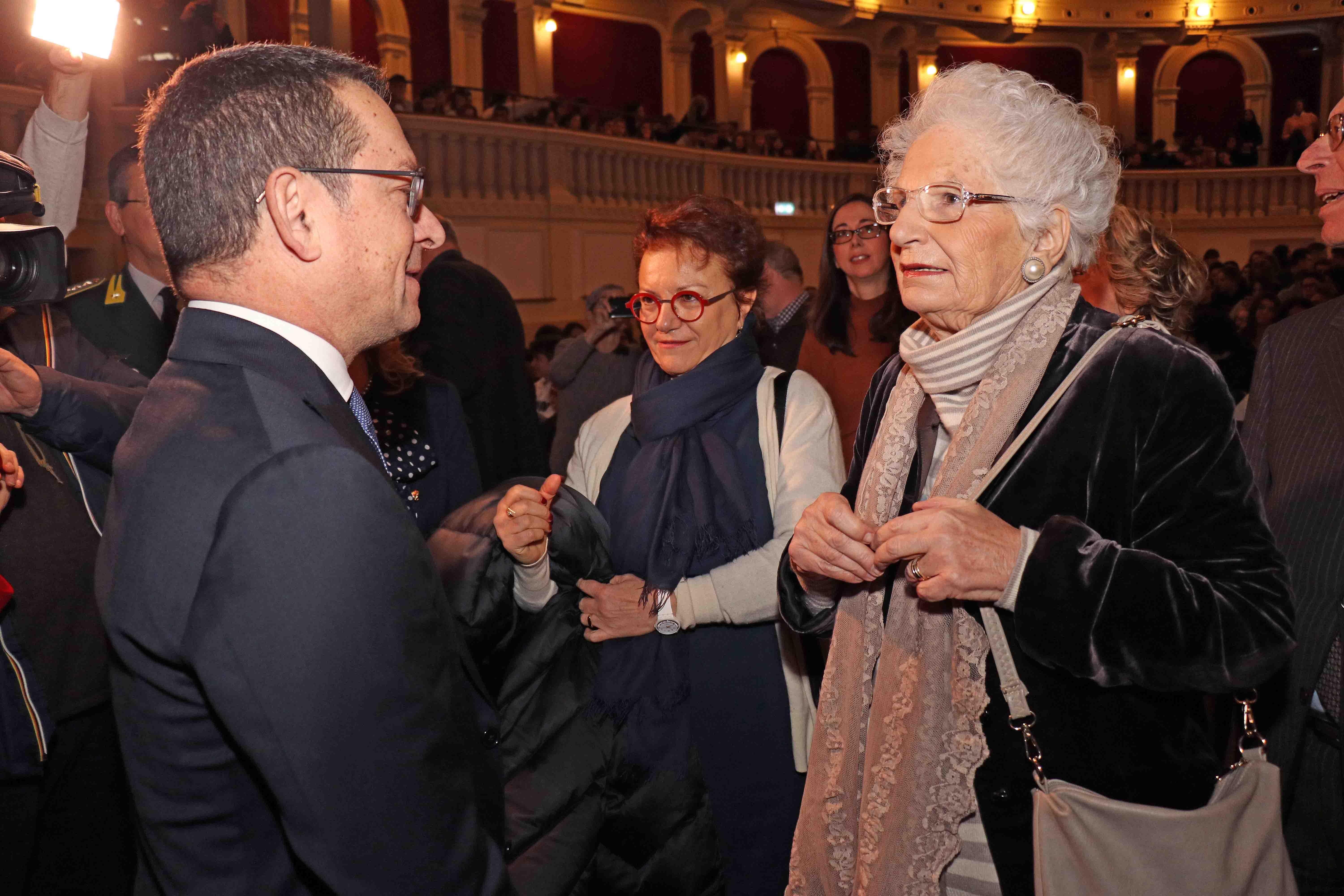 Il prefetto Michele Campanaro con Liliana Segre a Ferrara