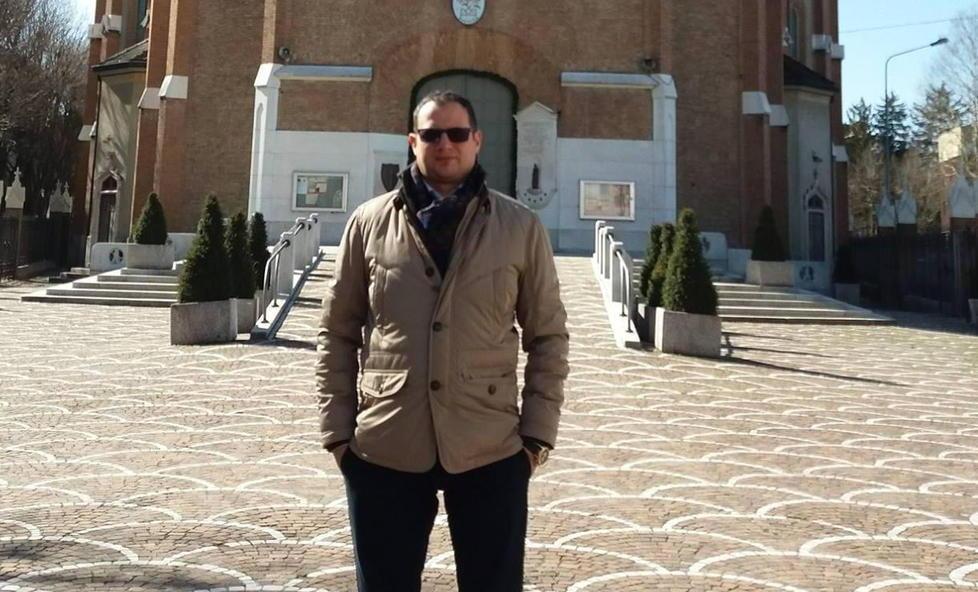 «Cerca di prendere contatto con le fedeli»: il “Santone” dai domiciliari va in carcere 