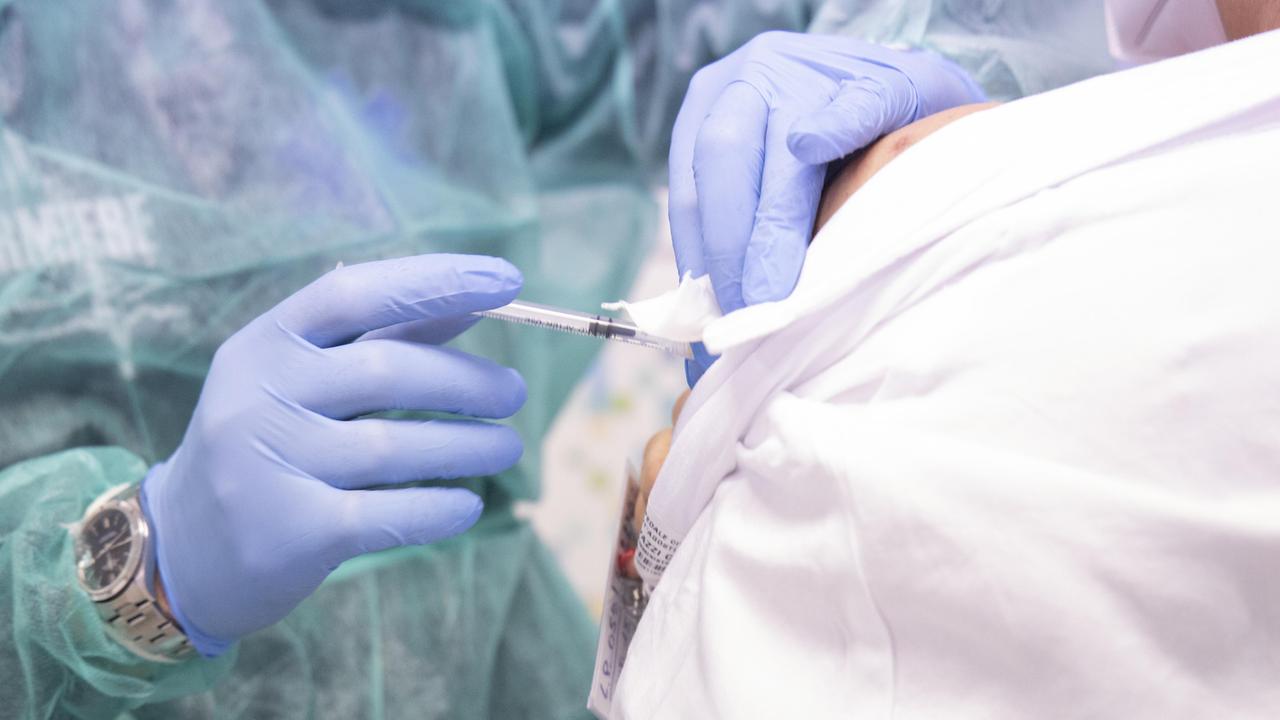 Coronavirus, tre morti e 132 nuovi positivi a Reggio Emilia