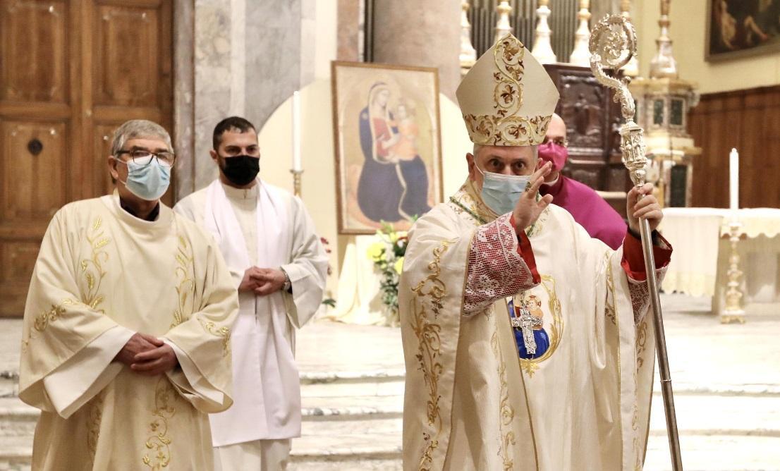 Il vescovo Simone Giusti in cattedrale per la festa del voto