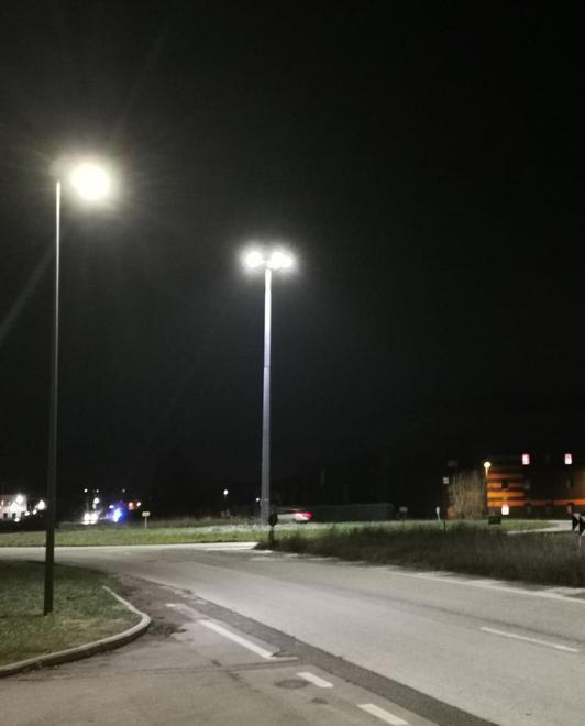Nuova illuminazione in funzione alla rotatoria Caduti di Nassirya 