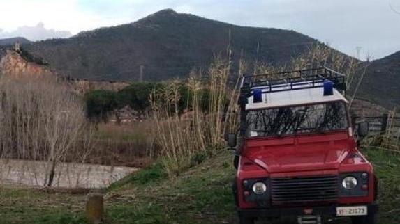 Un altro giorno di ricerche senza esito lungo il fiume Arno