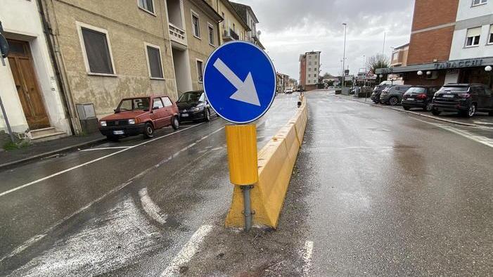 Barriera senza “scivolo” iniziale nuove indagini sullo spartitraffico