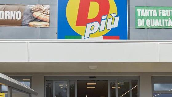 Svuotata la cassaforte del supermercato DPiù