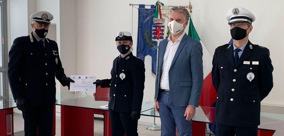 Riesce a individuare il pirata della strada Agente premiata 