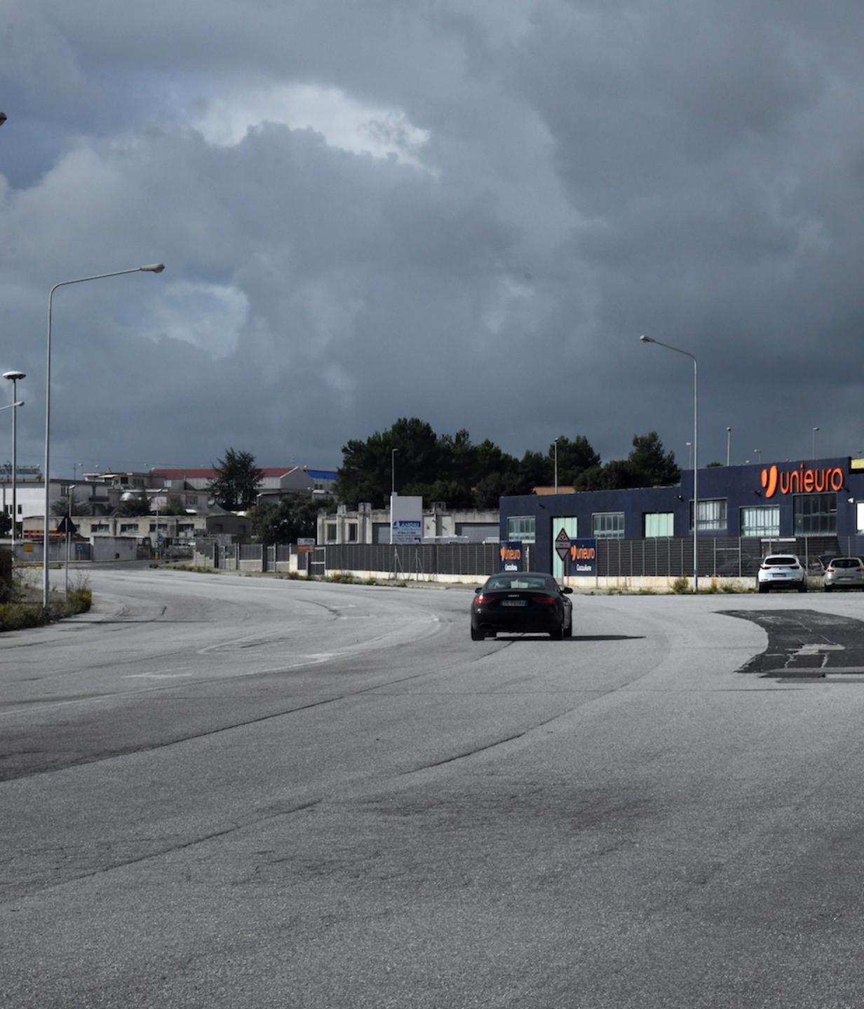 “Il vero lockdown è istituzionale” 