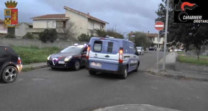 Simaxis, tre arresti per detenzione e spaccio di droga