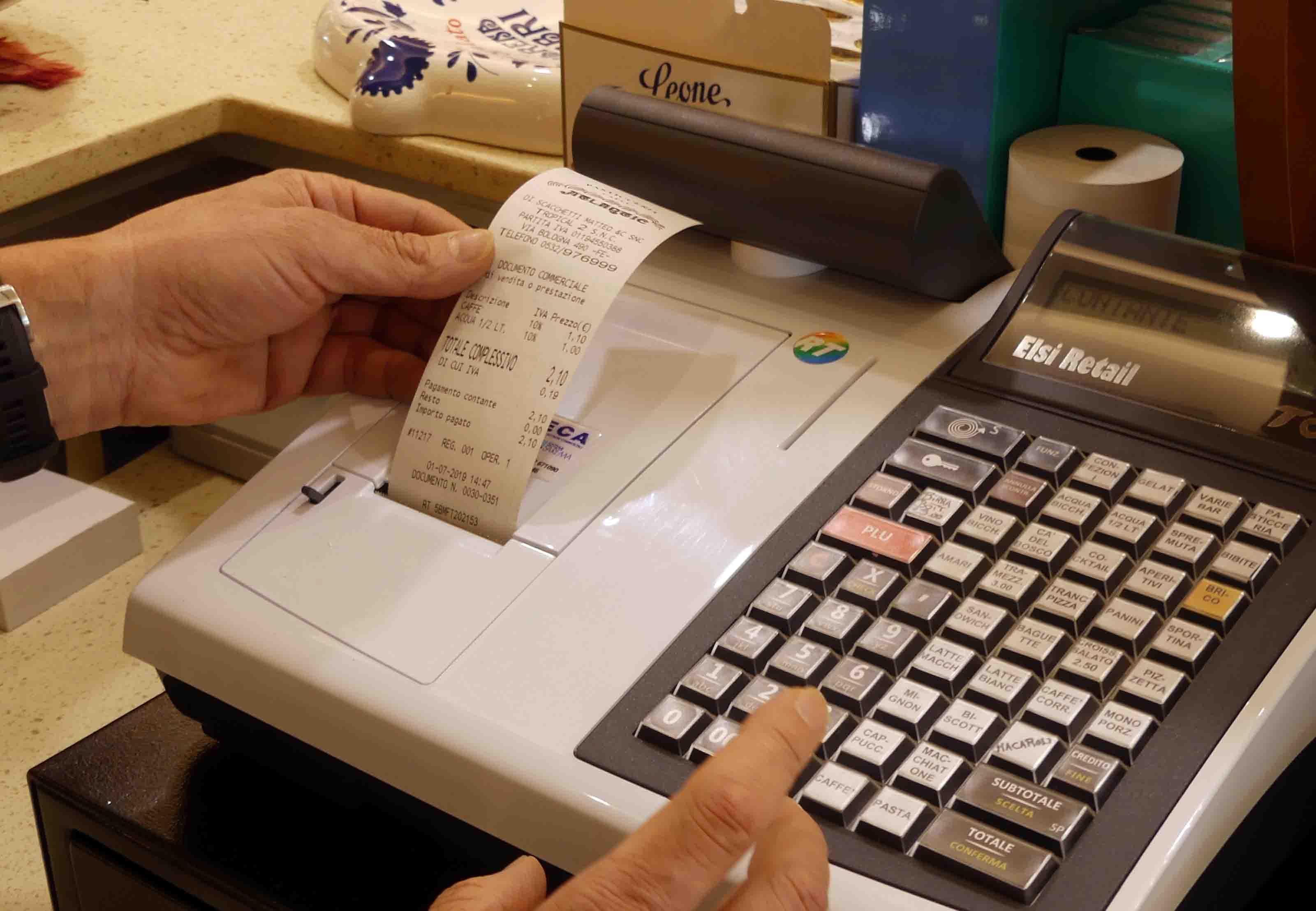 Lotteria degli scontrini: compri e sogni 5 milioni. Come partecipare