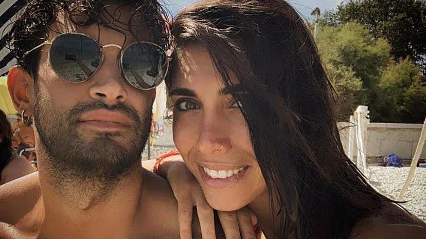 Andrea Caponi ed Elena Tramonti insieme nella foto postata martedì sui social