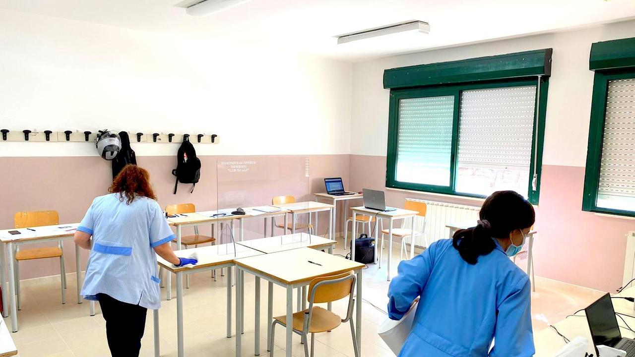 Scuola, la Sardegna si prepara al ritorno in classe al 50 per cento