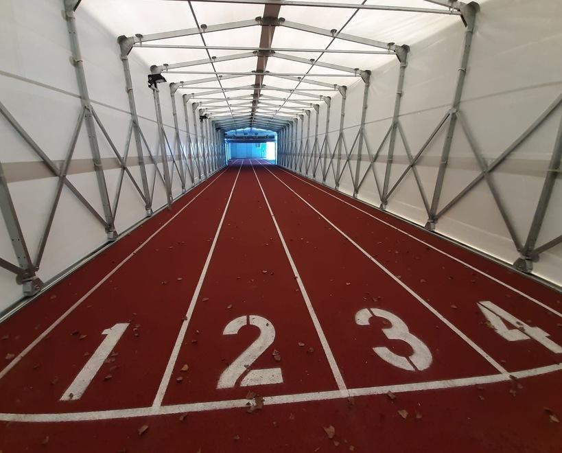 La pista  èer la corsa della nuova palestra di Rubiera