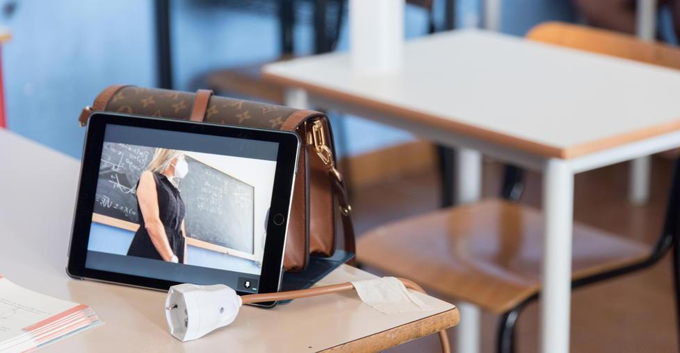 Fibra ottica e punti Wi-Fi Ecco i soldi per undici scuole 