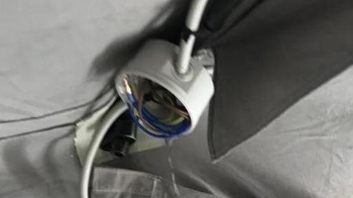 Vandali all’attacco della tenda usata per i tamponi anti-Covid