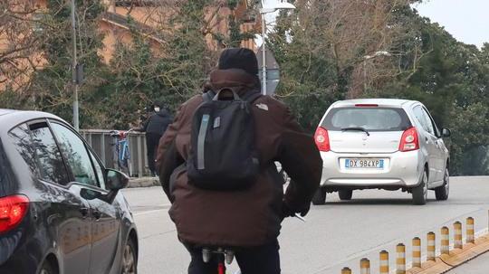 Incentivi per i lavoratori che si spostano in bici
