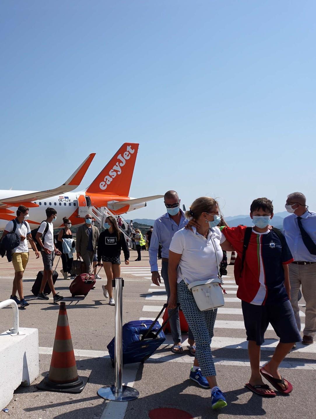 Covid, l’aeroporto vola in sicurezza 