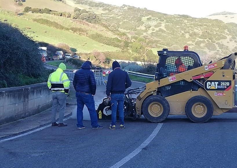 Nuovo asfalto sulla Tergu-Lu Bagnu smottata