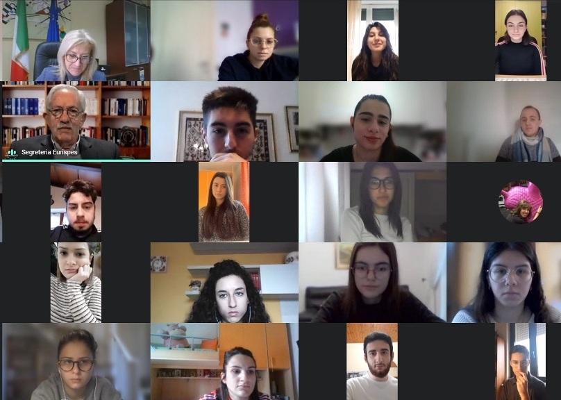 Antisemitismo, ragazzi “immuni” 