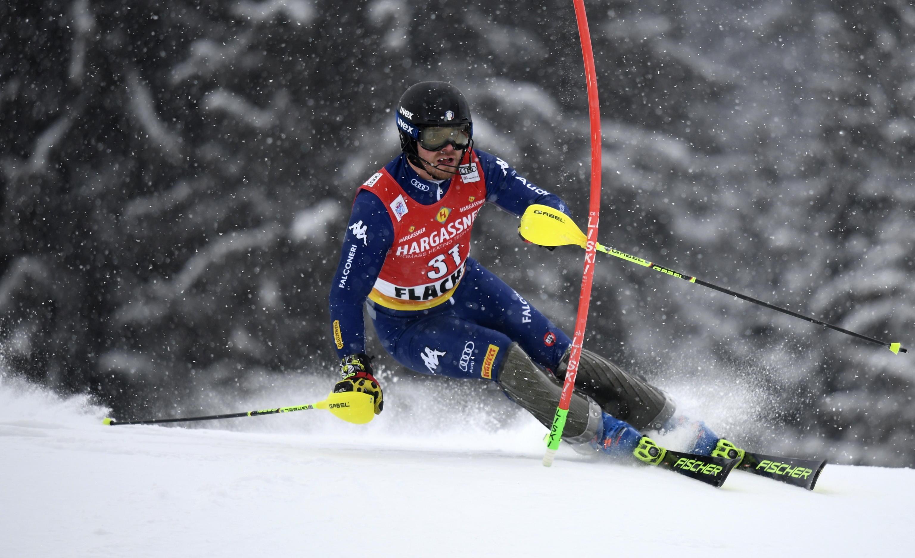Il campione olimpico Giuliano Razzoli  proverà a rifarsi a Chamonix
