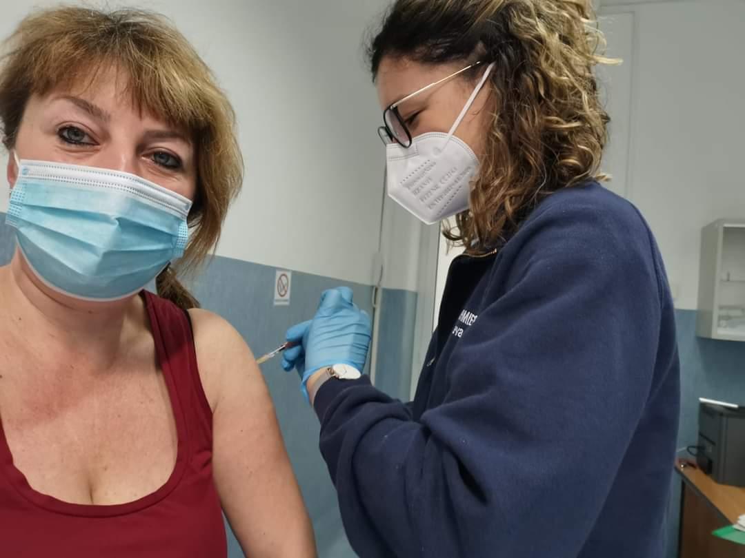 La vaccinazione di un'infermiera dell'ospedale