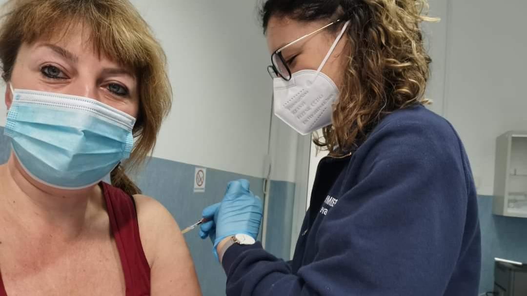 La vaccinazione di un'infermiera dell'ospedale