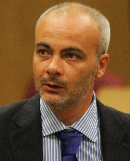 Armi rubate, ventenne in silenzio davanti al gip