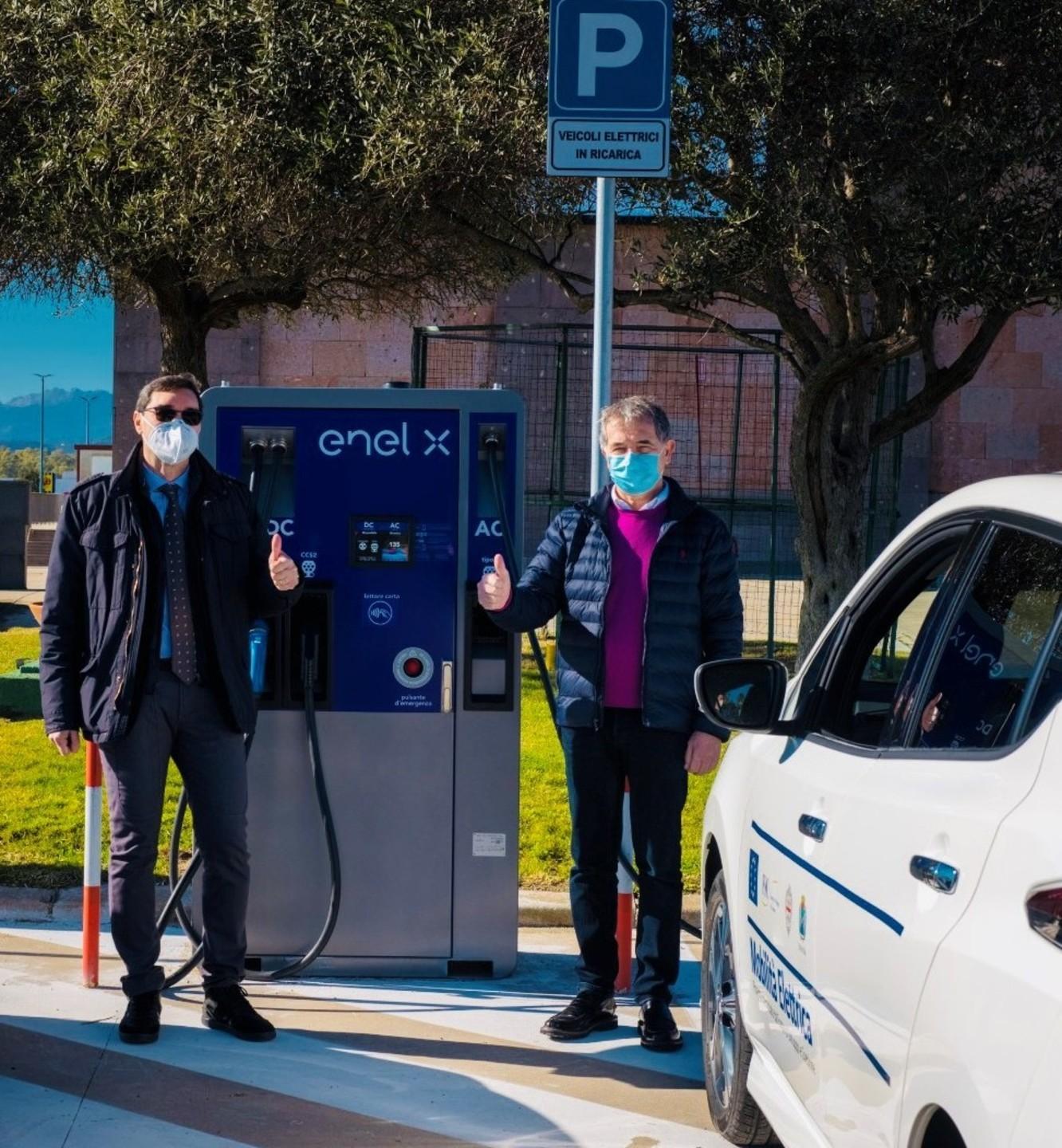 Mobilità elettrica, Enel X attiva 5 impianti «A regime i punti di ricarica saranno 60»