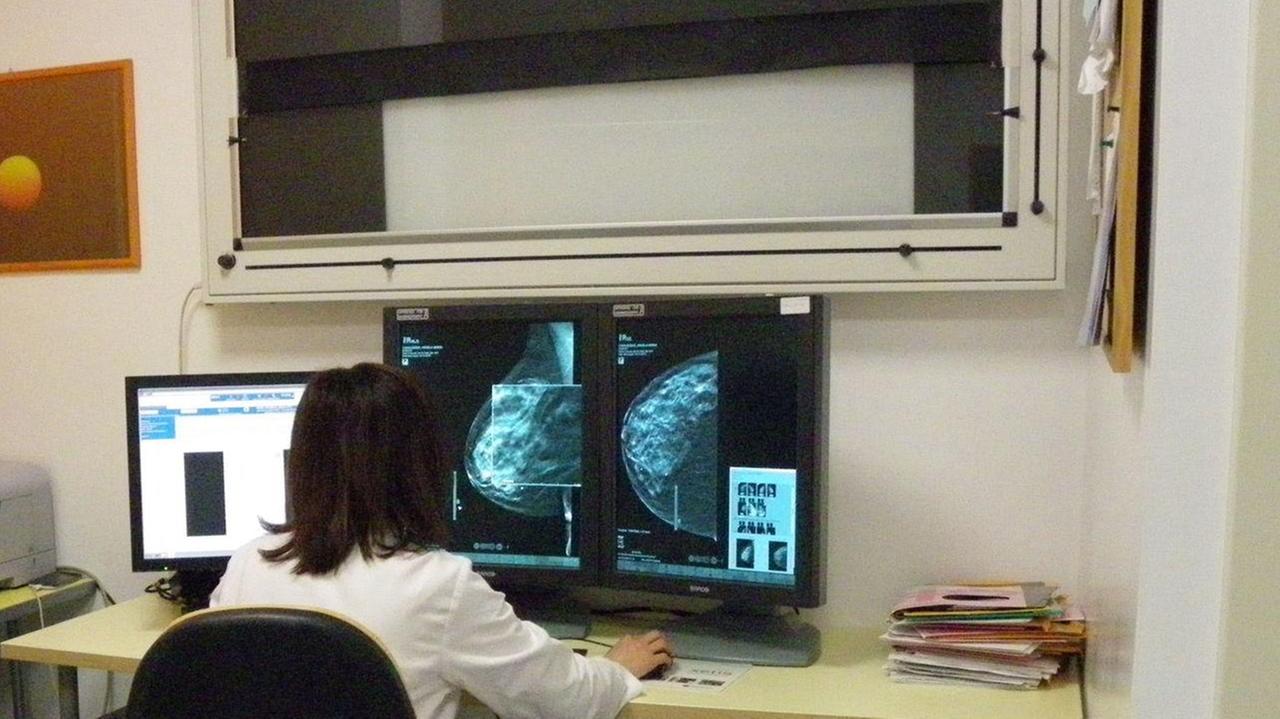 Mammografie, si riparte dall’inizio di febbraio 