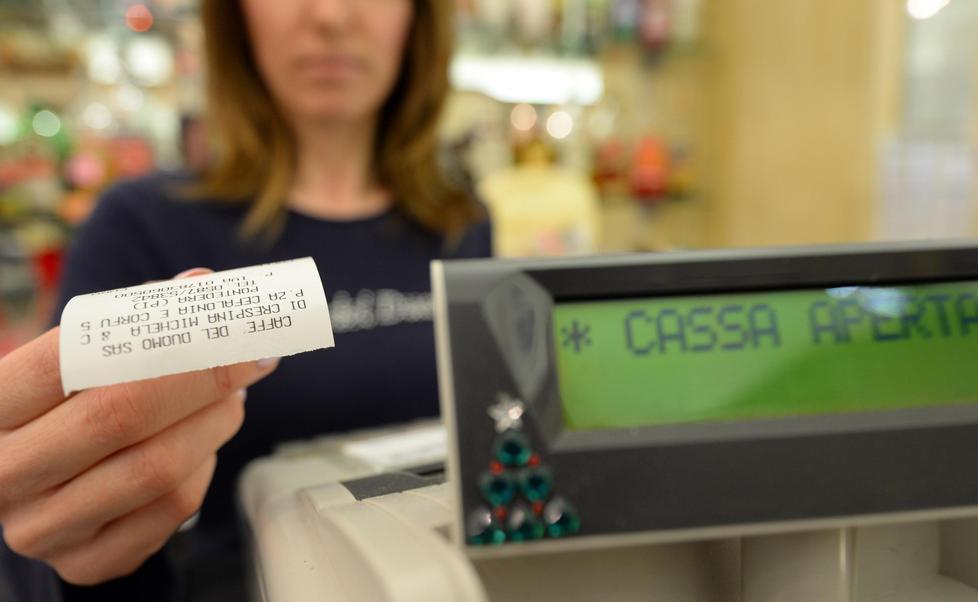 Lotteria degli scontrini al via, ma solo il 30 per cento dei negozi è pronto 