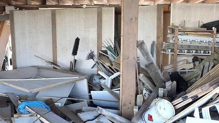 Il titolare del Bagno Gorgona «Non sappiamo se riaprire»