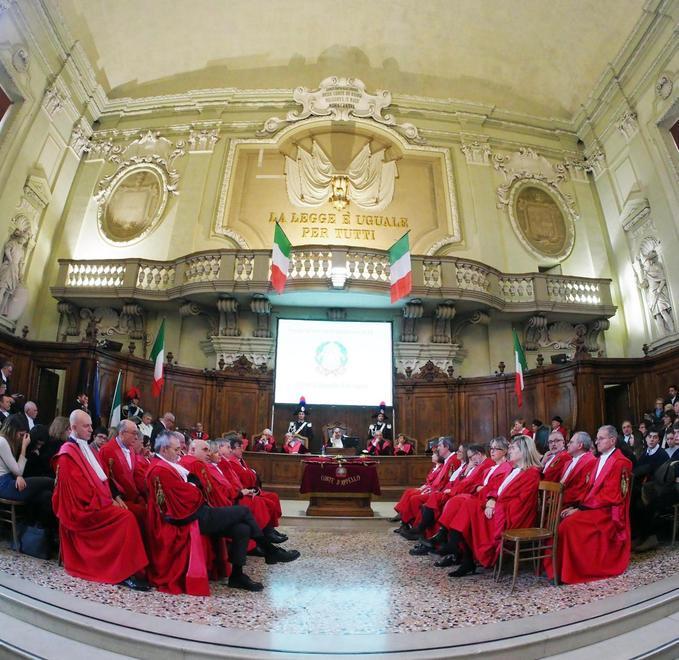 Calano le separazioni, boom di sfratti pendenti 